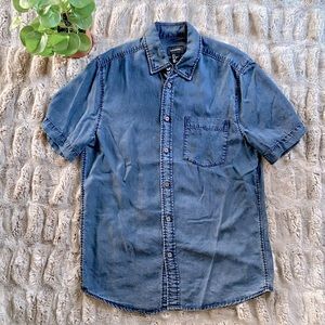 Men’s H&M Short Sleeve Button Up
